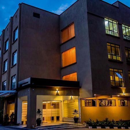Canary Hotel كامبالا المظهر الخارجي الصورة